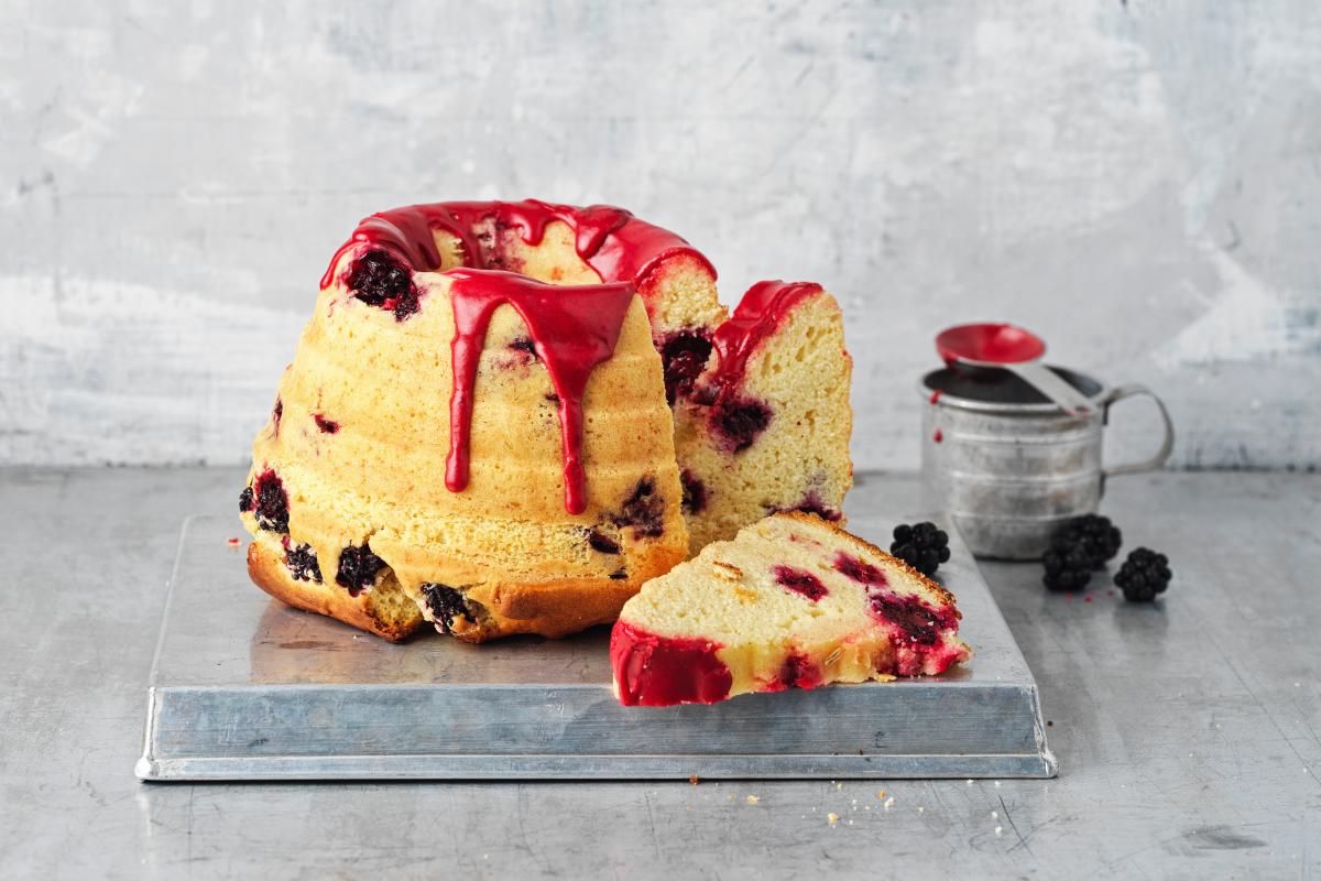 Blackberry Gugelhopf - Recipes | fooby.ch