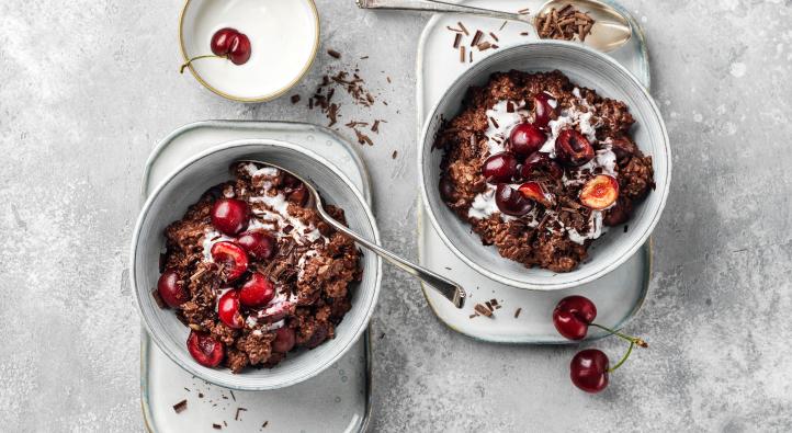 Porridge aux cerises façon Forêt-Noire
