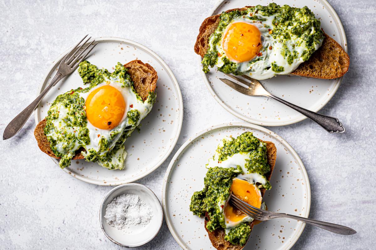 Pesto eggs - Recipes | fooby.ch