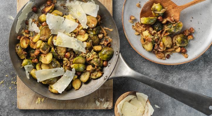 Rosenkohl-Haselnuss-Pfanne