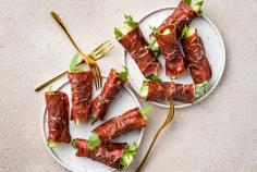 Pear and air-dried beef rolls