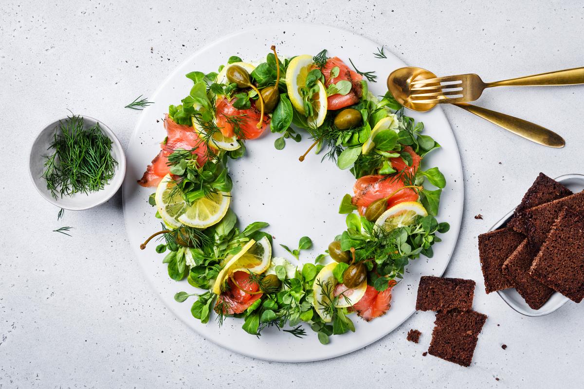 Scandinavian aperitif wreath - Recipes | fooby.ch