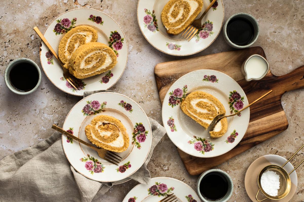 Squash roulade with vanilla cream - Recipes | fooby.ch