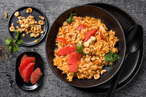Lobster risotto with grapefruit