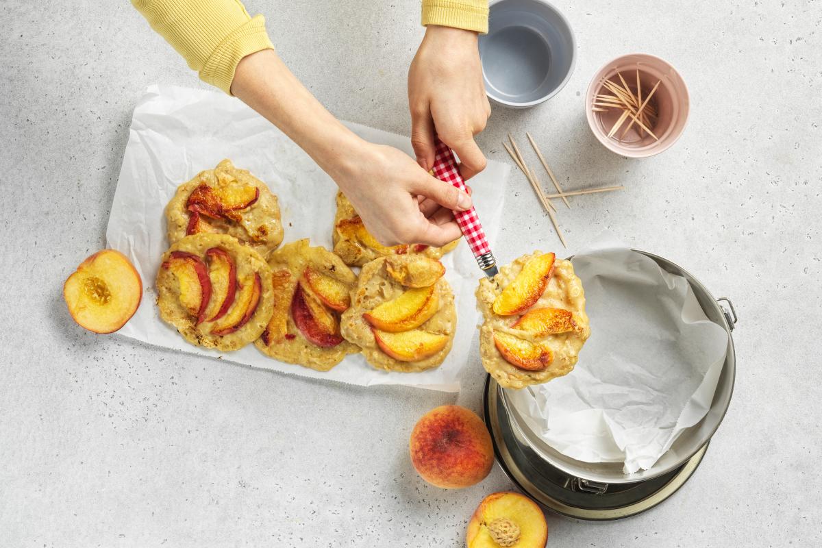 Peach pancakes - Recipes | little FOOBY