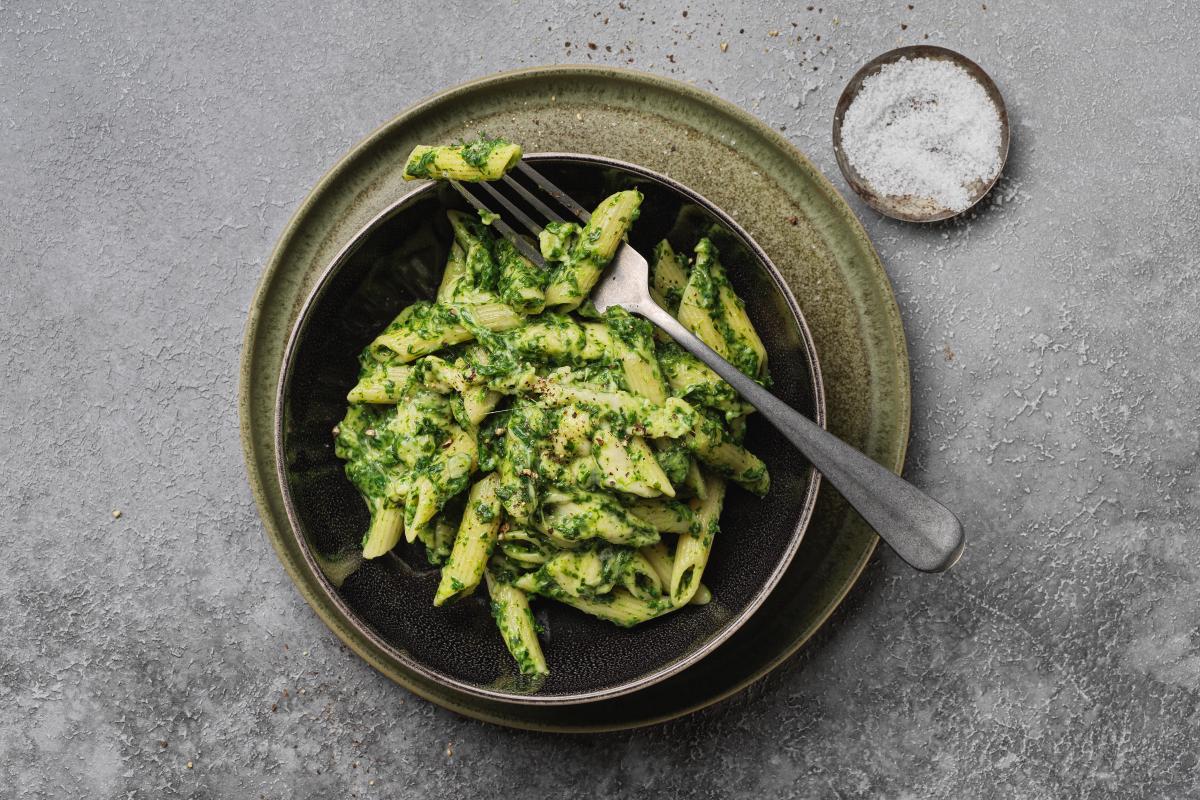 Cheesy spinach and pasta - Recipes | fooby.ch