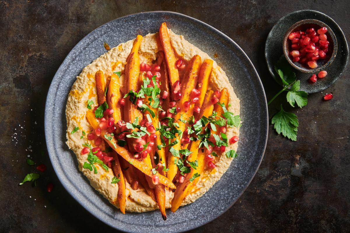 Harissa carrots with hummus - Recipes | fooby.ch