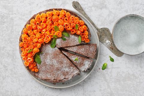 Carrot and chocolate tart 