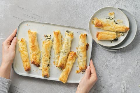 Spinach and feta rolls 