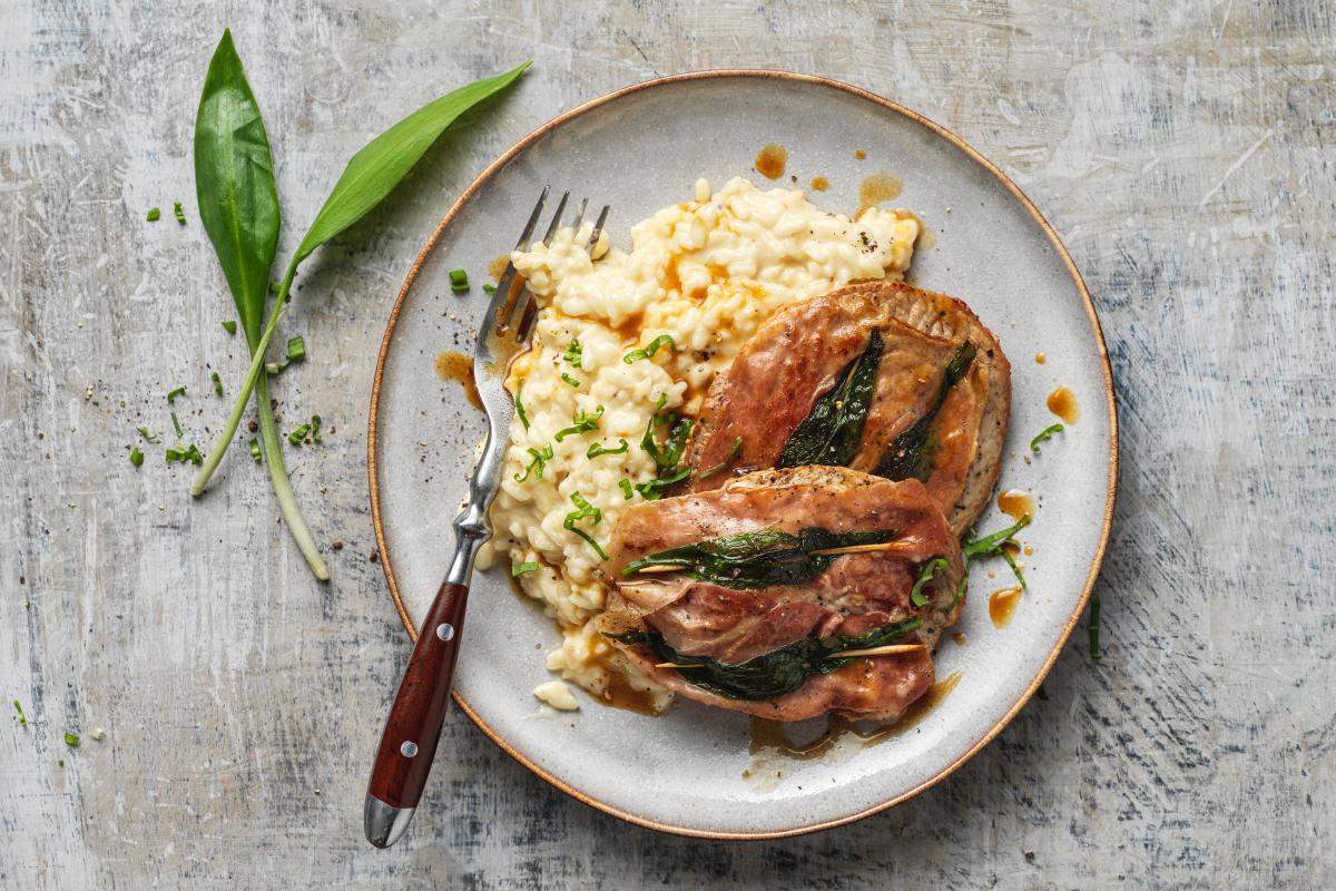 Wild garlic saltimbocca with prosecco risotto - Recipes | fooby.ch