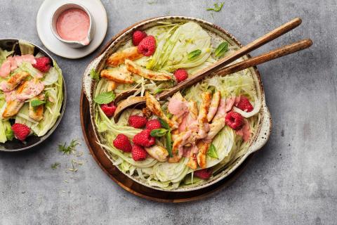 Fennel and chicken salad with raspberry dressing