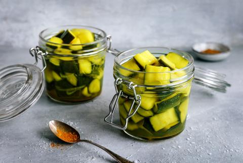 Pickled curried courgettes