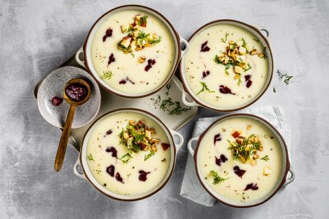 Potato soup with cranberries