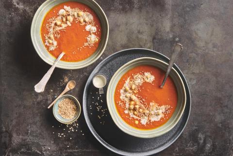 Soupe à la tomate et à la cannelle