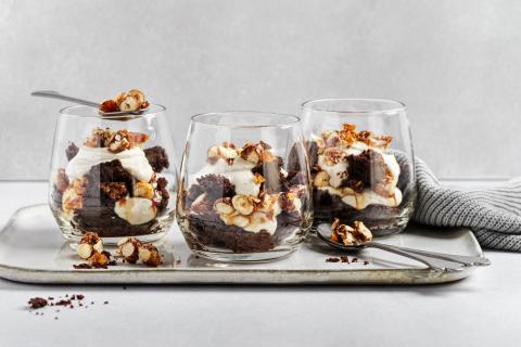 Trifle al cioccolato e alla nocciola