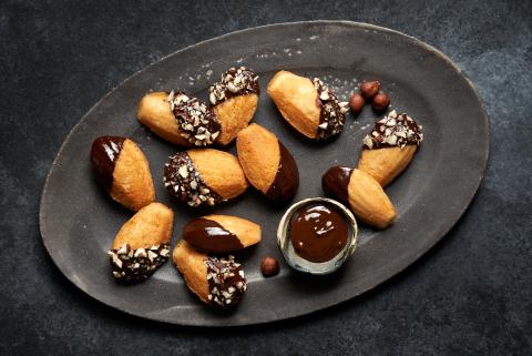Vegane Schokoladen-Haselnuss-Madeleines 