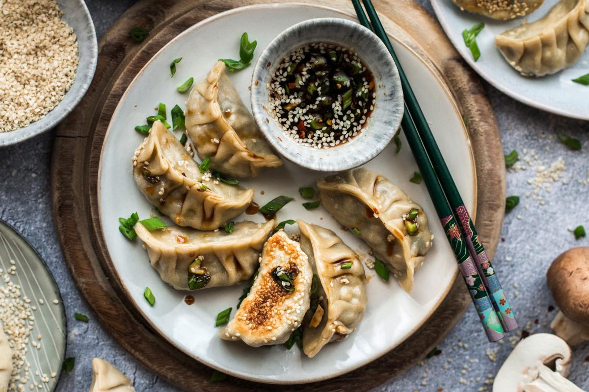 Chinese dumplings with mushrooms - Recipes | fooby.ch