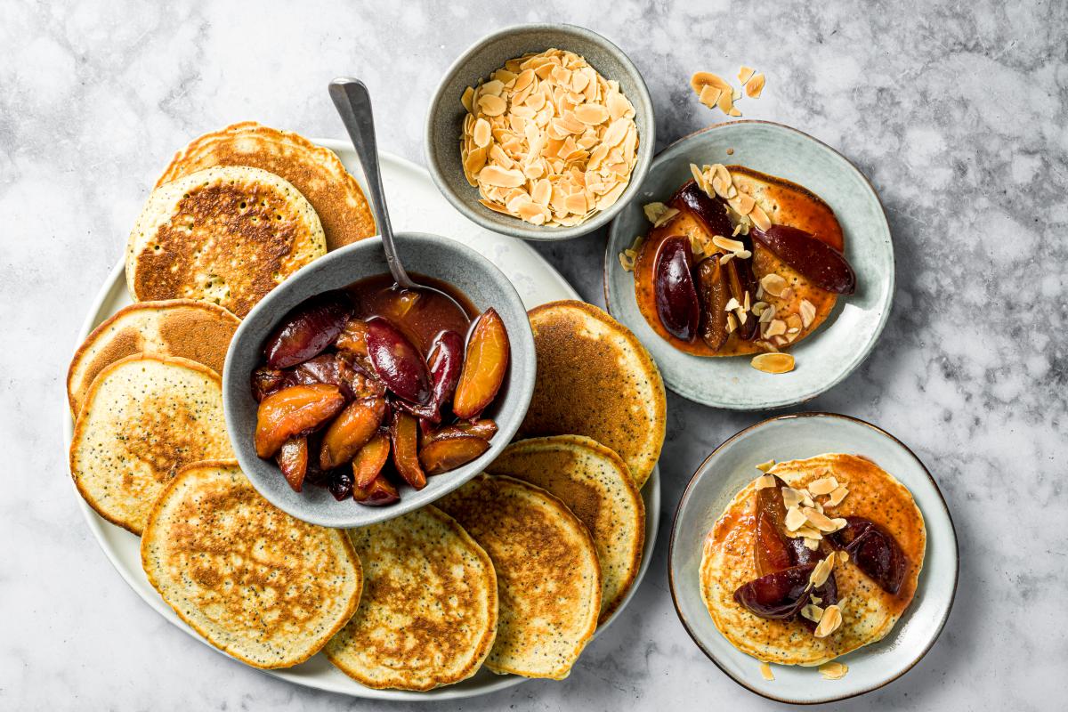 Pancakes mit Zwetschgenkompott - Rezepte | fooby.ch
