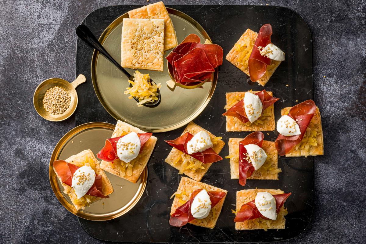Millefeuilles mit Rüebli und Bündnerfleisch - Rezepte | fooby.ch