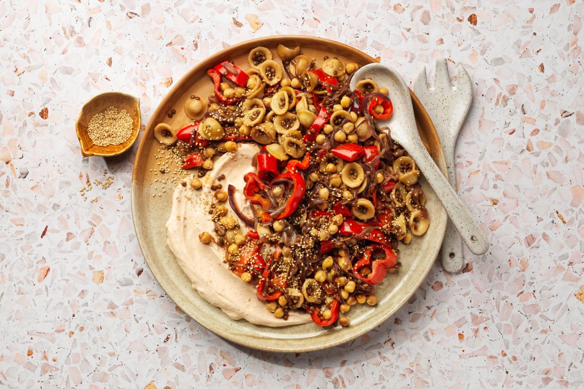 Pasta and lentil salad with labneh - Recipes | fooby.ch