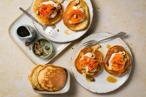 Hazelnut pancakes with carrots
