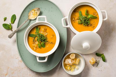 Roasted carrot soup 