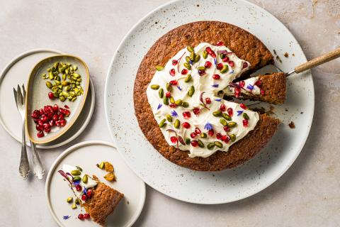 Carrot cake with labneh frosting