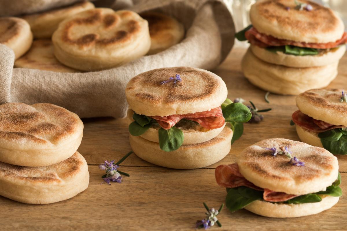 Tigelle (also known as crescentine) - Recipes | fooby.ch