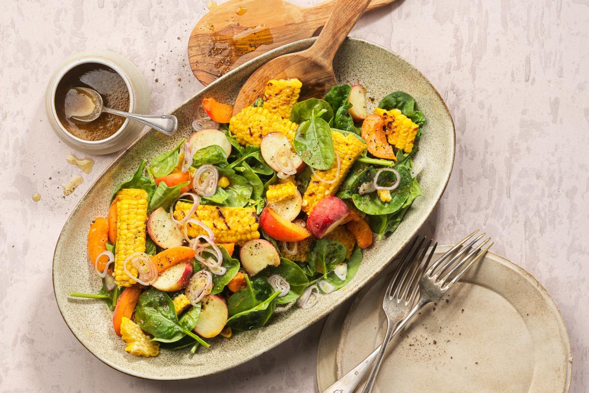 Apricot and sweetcorn salad - Recipes | fooby.ch
