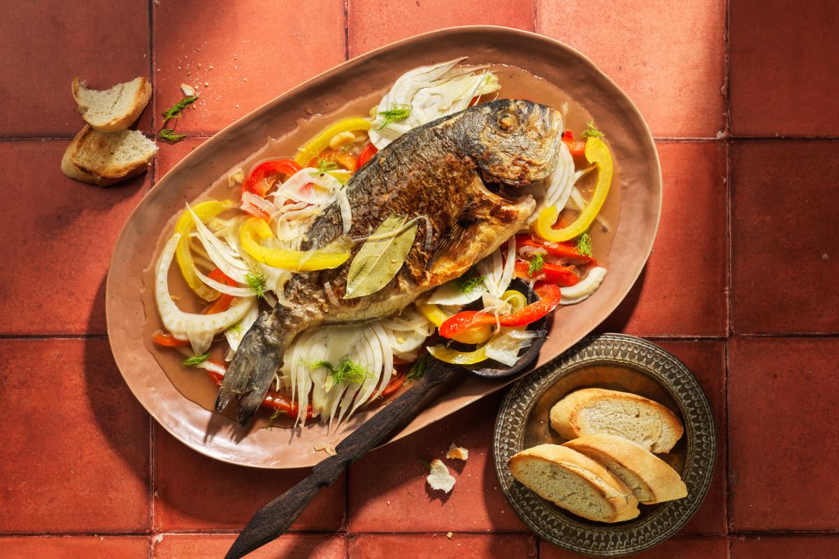 Escabeche (marinated fish) - Recipes | fooby.ch