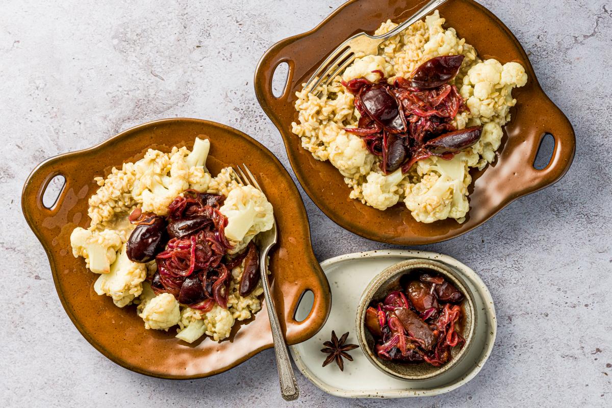 Cauliflower rice with plums - Recipes | fooby.ch