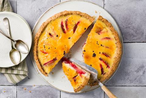 Tarte aux prunes caramélisées