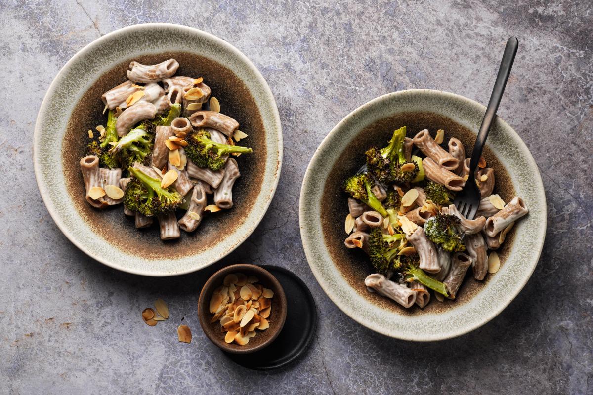 Macaroni with roasted broccoli  - Recipes | fooby.ch