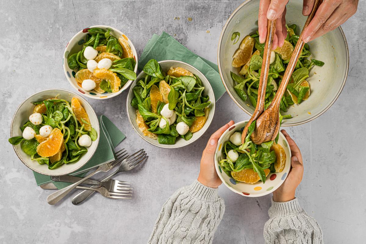 Nüsslisalat mit Orangen - Rezepte | little FOOBY
