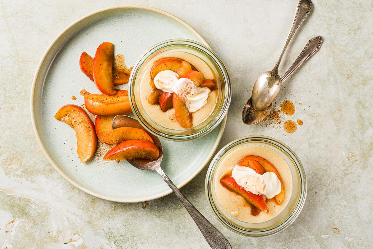 Semolina with apple slices - Recipes | fooby.ch