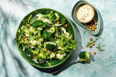Broccoli and spinach salad