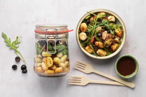Insalata di gnocchi con tonno