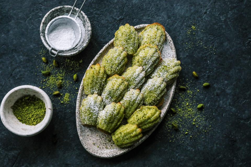 Madeleines aux pistaches