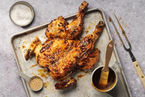 Pollo con salsa al caramello e al miso
