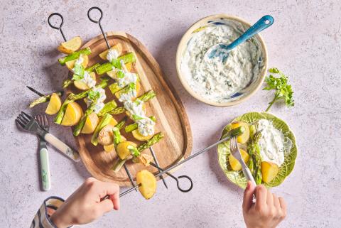 Spiedini di asparagi e patate