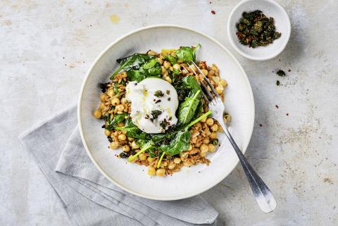 Urdinkel-Kichererbsen mit Burrata