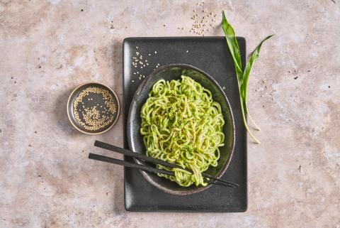 Ramen noodles with wild garlic pesto