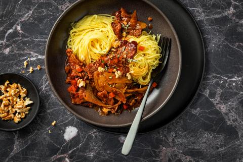 Maccheroncini al ragù di vitello 