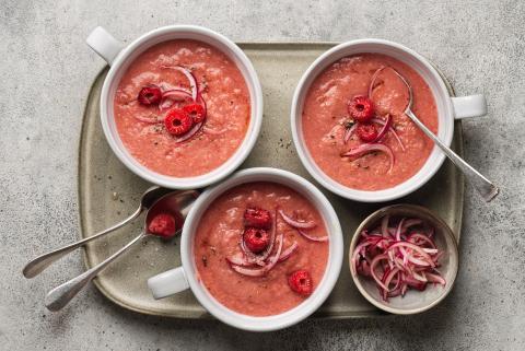 Tomato and raspberry gazpacho