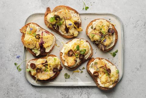 Crostinis au chou-fleur