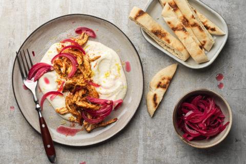 Pulled chicken su crema di feta