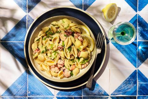 Pâtes au poulpe et vin blanc