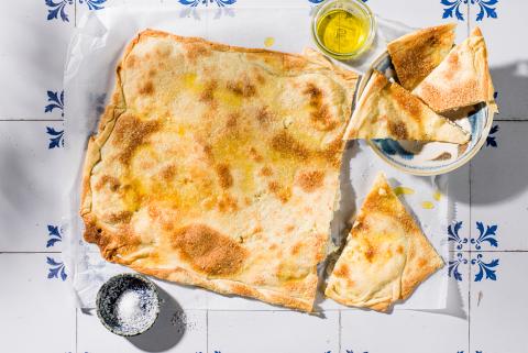 Gefüllte Focaccia (Focaccia di Recco)