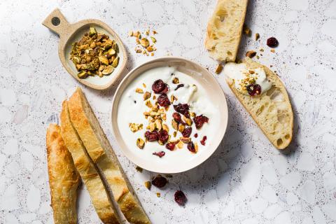 Whipped Feta mit Cranberries