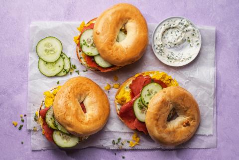 Veganer Frühstücks-Bagel